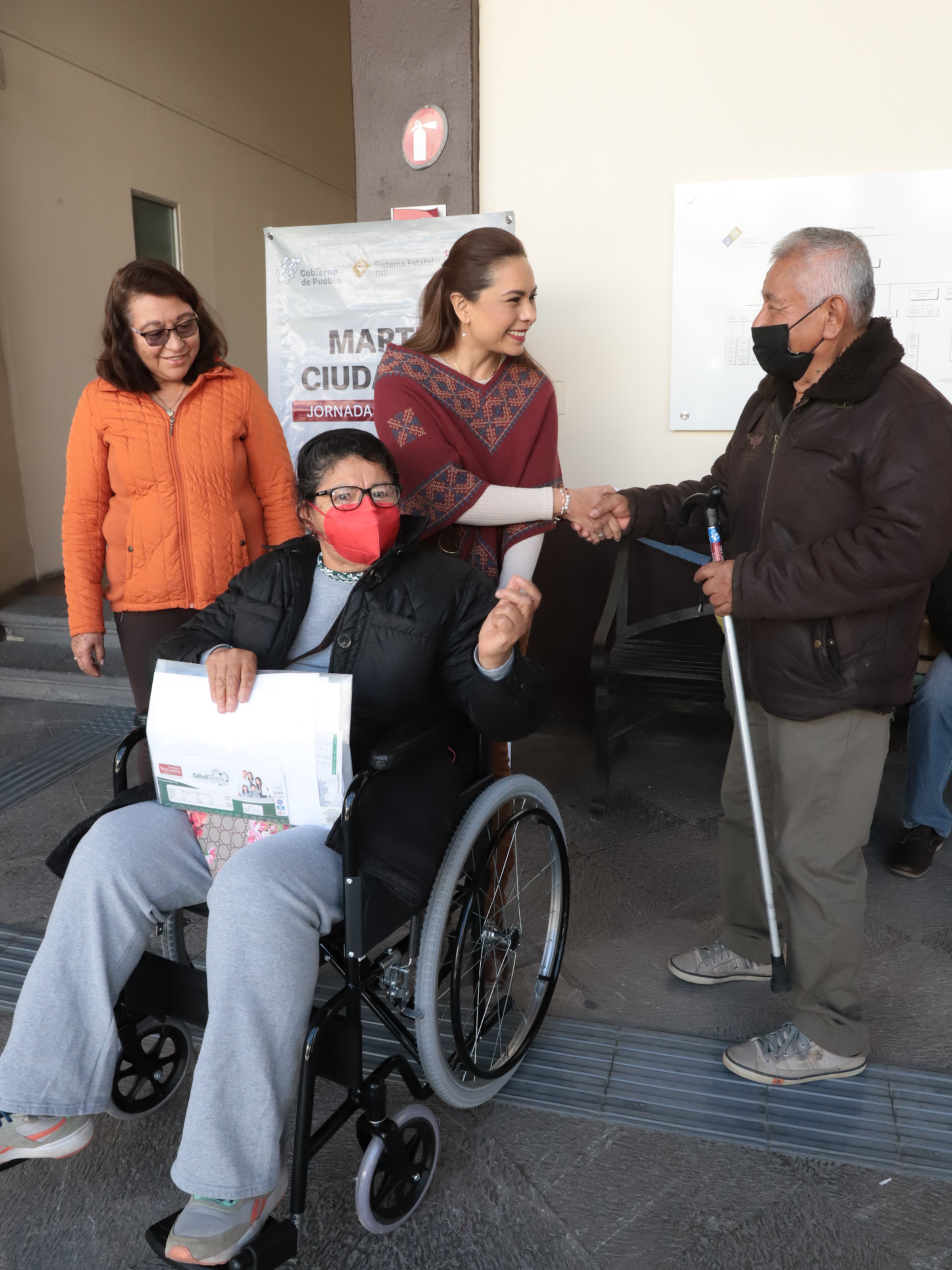 "Martes Ciudadano": Con silla de ruedas, SEDIF mejora vida de menor en Amozoc