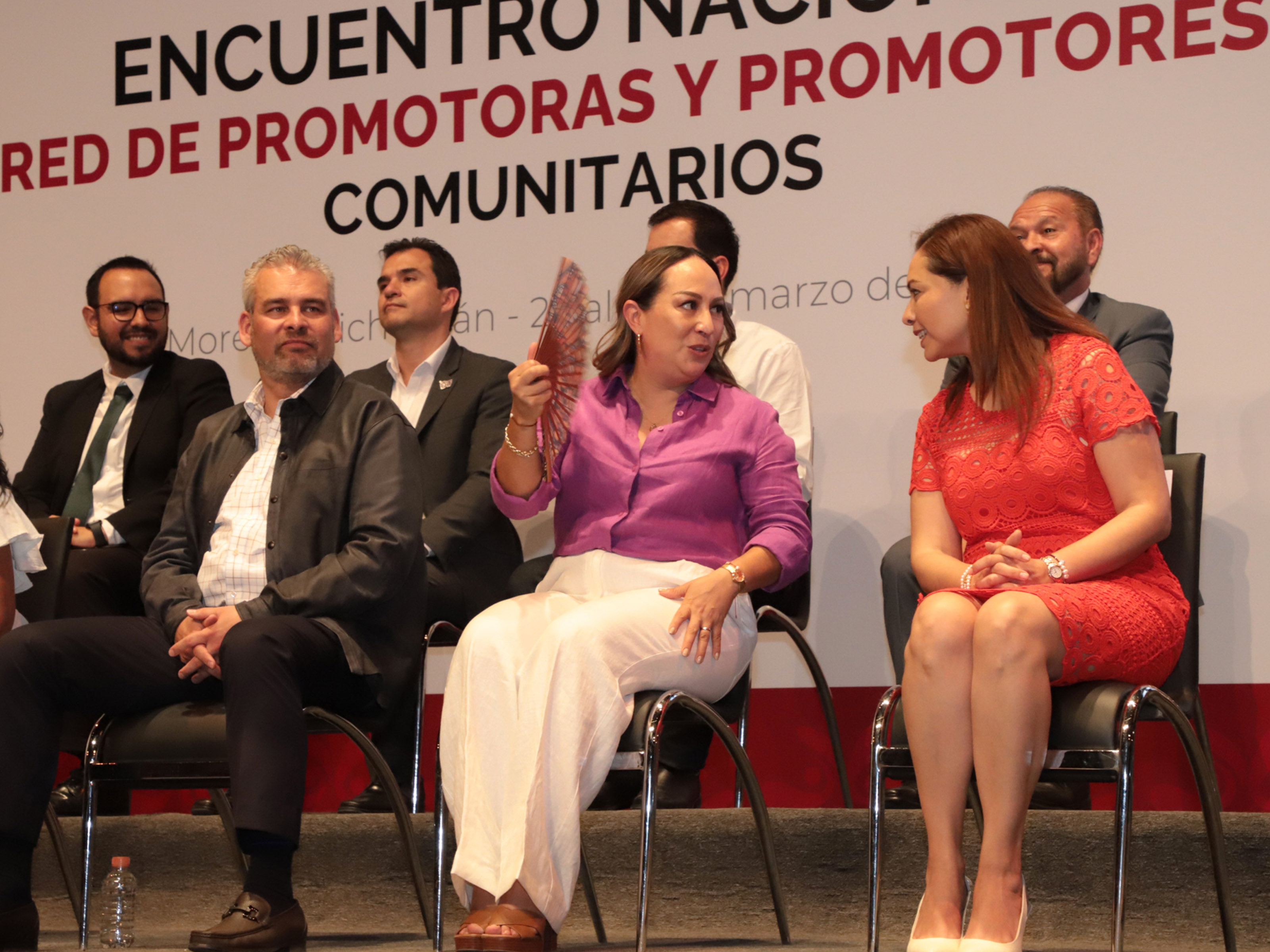 En Michoacán, Gaby Bonilla participa en Encuentro Nacional DIF