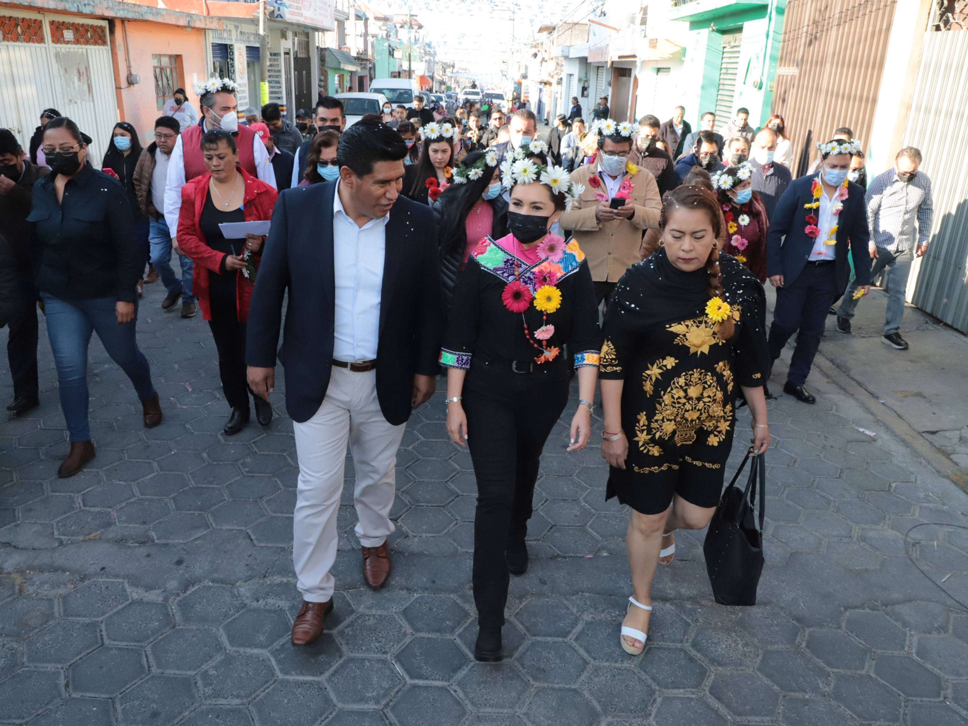 Con “Viernes de las Mujeres”, Gobierno del Estado beneficia a poblanas de Xonacatepec