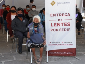 Beneficiarios del SEDIF agradecen al gobernador por apoyar a comunidades rurales