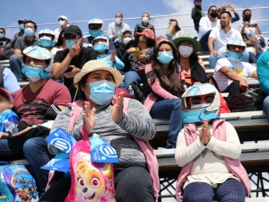 Disfrutan estudiantes de Centros de Asistencia Infantil Comunitarios del SEDIF primer día de Fórmula E