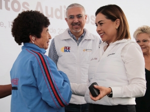 Con entrega de aparatos auditivos, SEDIF consolida una Puebla más incluyente y equitativa