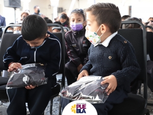 Inicia SEDIF entrega de uniformes a infantes de Centros de Asistencia Infantil