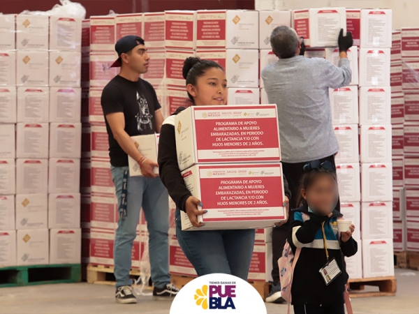 Entrega SEDIF apoyos alimentarios en San Pablo Xochimehuacan