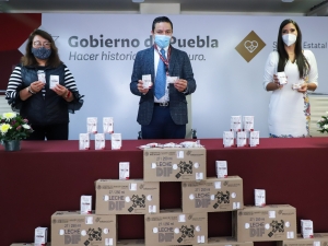 Entrega SEDIF alimentos al HNP en beneficio de familiares de pacientes