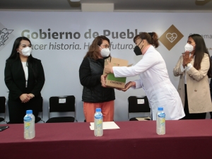 Concluye SEDIF entrega de 50 mil sueros electrolitos en beneficio de personal médico