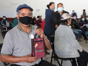 En Zautla, SEDIF realiza “Jornada de Entrega de Aparatos Auditivos”