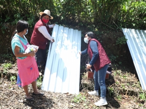 Avanza SEDIF con entrega de apoyos en Olintla a afectados por huracán &quot;Grace&quot;