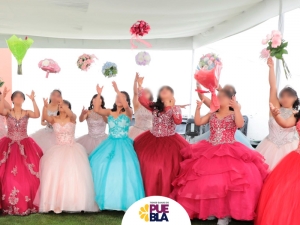 Celebra SEDIF a quinceañeras de Casa del Adolescente