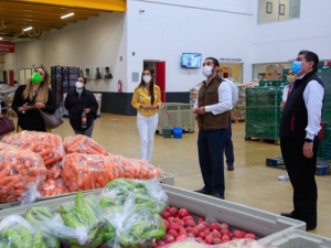 Trabajan SEDIF y Banco de Alimentos a favor de comunidades de alta marginación