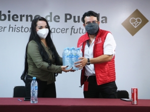 Realiza Grupo FEMSA donación en especie al SEDIF